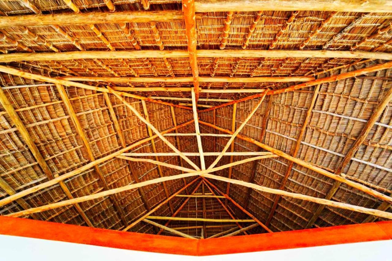 Almas Beach Boutique Hotel Makunduchi エクステリア 写真