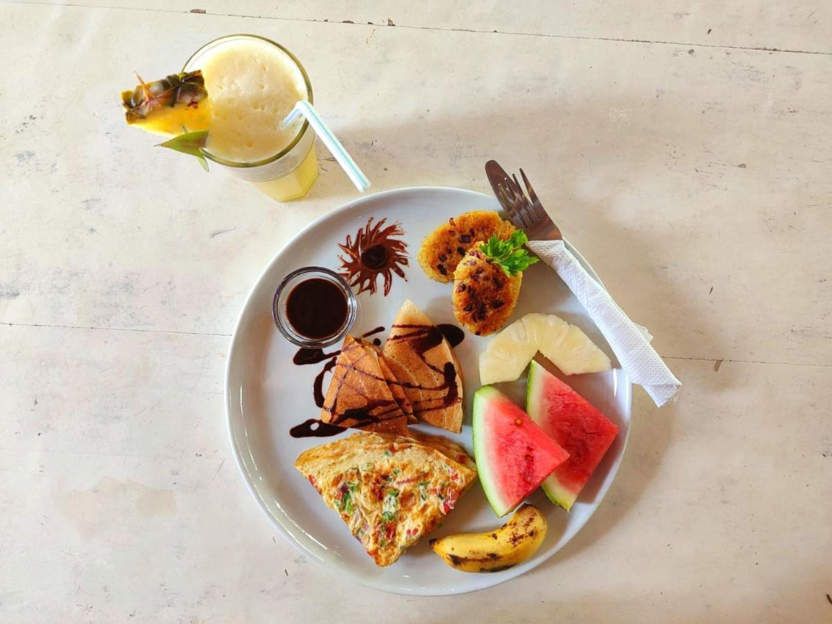 Almas Beach Boutique Hotel Makunduchi エクステリア 写真