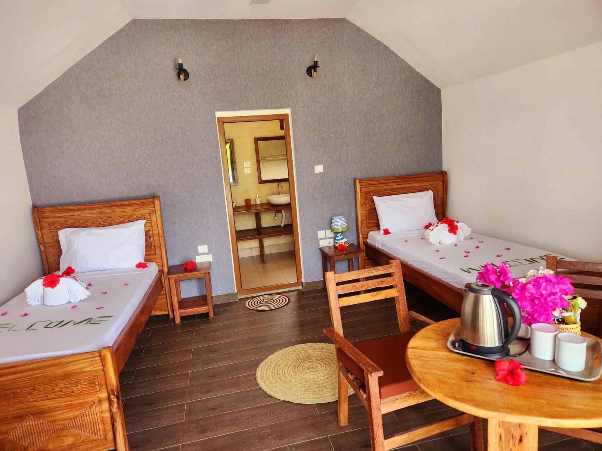 Almas Beach Boutique Hotel Makunduchi エクステリア 写真