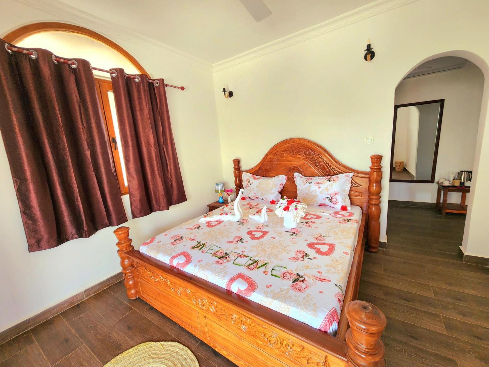 Almas Beach Boutique Hotel Makunduchi エクステリア 写真