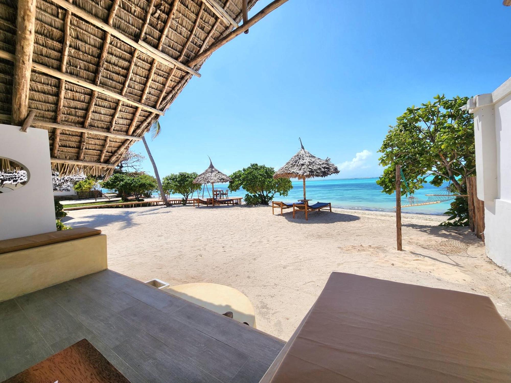 Almas Beach Boutique Hotel Makunduchi エクステリア 写真